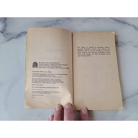 Do Bananas Chew Gum? By Jamie Gilson Paperback - Picture 4 of 10